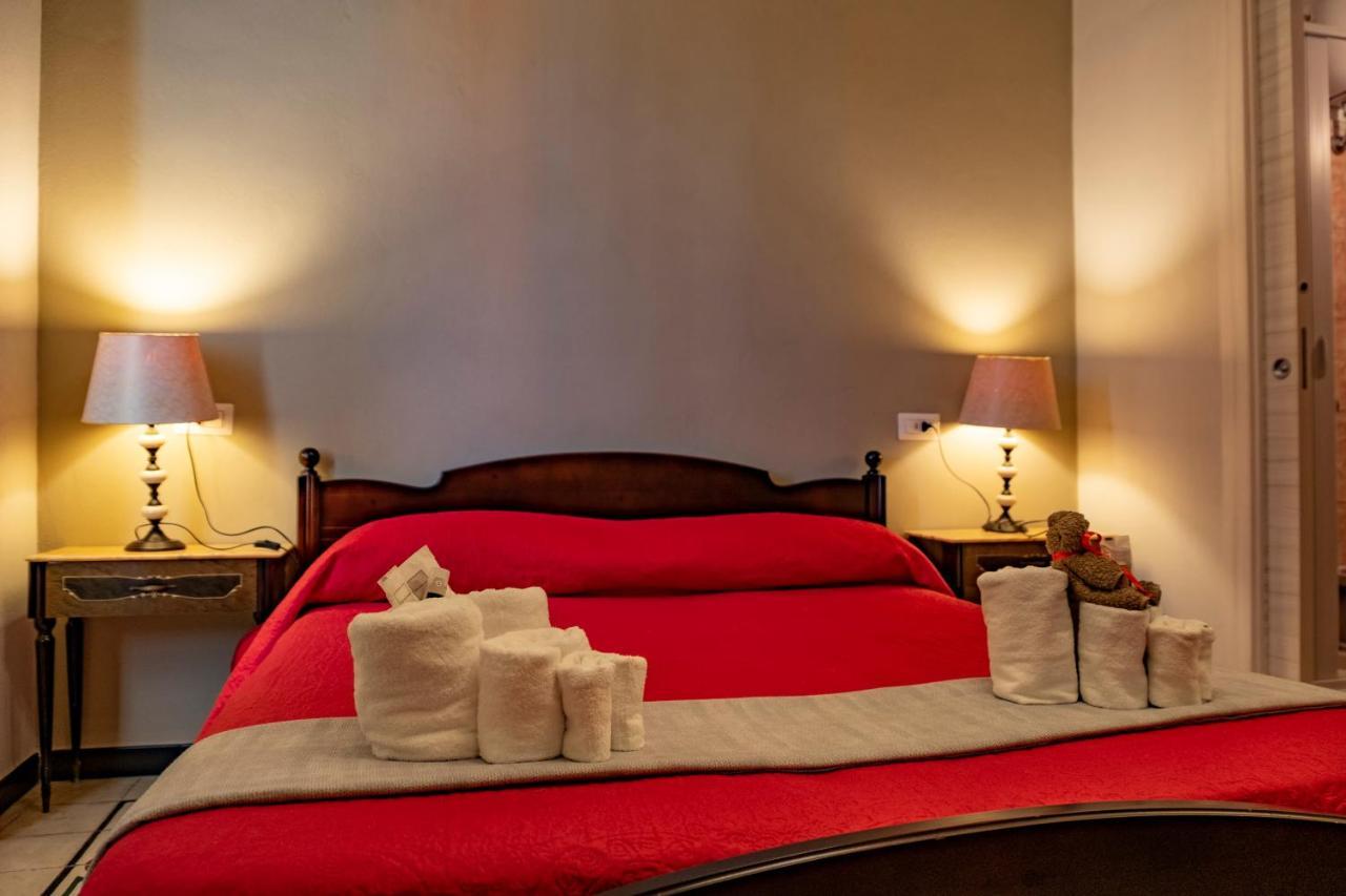 Bed and Breakfast Domo Sa Barra Сант-Антиоко Экстерьер фото