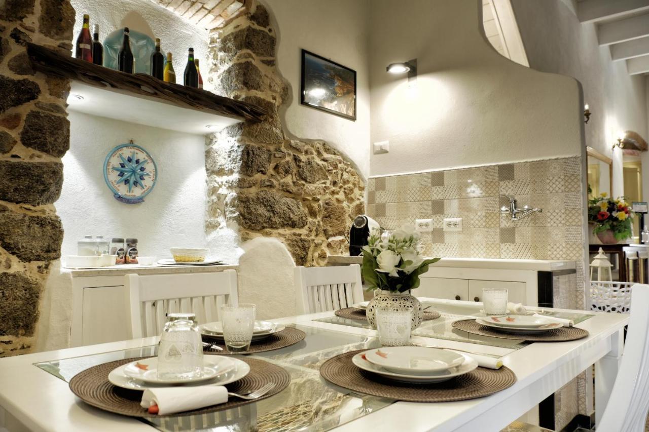 Bed and Breakfast Domo Sa Barra Сант-Антиоко Экстерьер фото